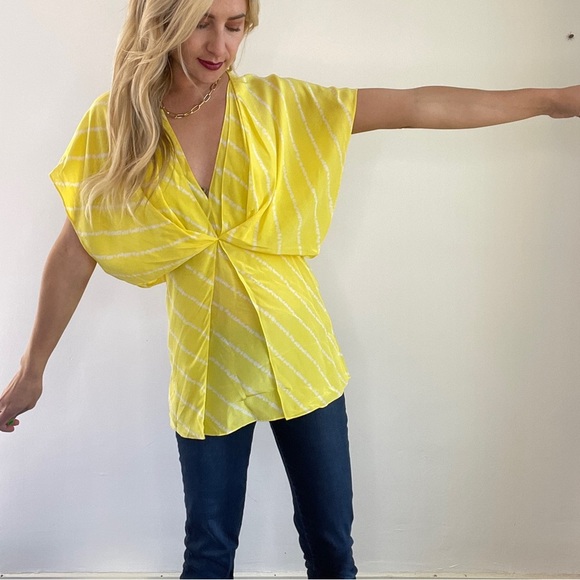BCBG Yellow And White Striped Tunic Top - Picture 8 of 10